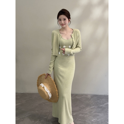 颂宋 新款法式修身显瘦设计感吊带裙针织气质长裙开衫套装DT1932