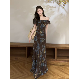 宥妍 新款法式轻奢气质美拉德碎花一字肩掐腰长裙连衣裙DT2302