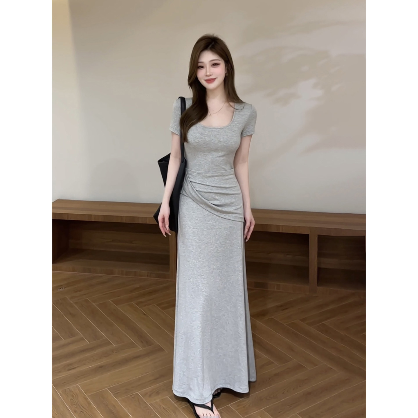 宥妍 夏季新款扭结收腰短袖显瘦气质长款连衣裙DT2096