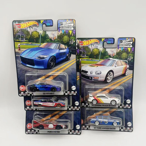 风火轮GJT68花园大道18丰田保时捷935福特日产Z雅阁铁底胶胎汽车