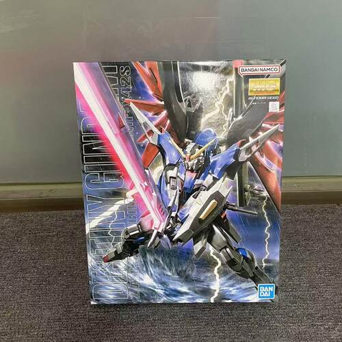 BANDAI万代MG1/100命运高达