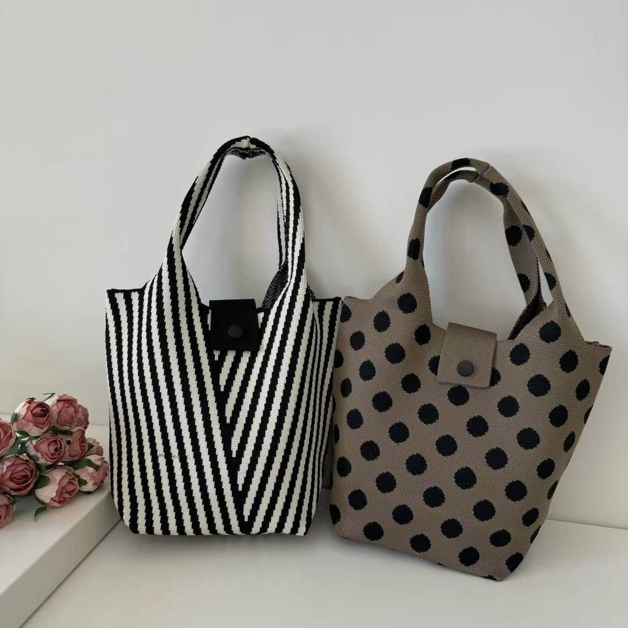 跨境日韩小众设计针织手提包女时尚个性百搭大容量托特包