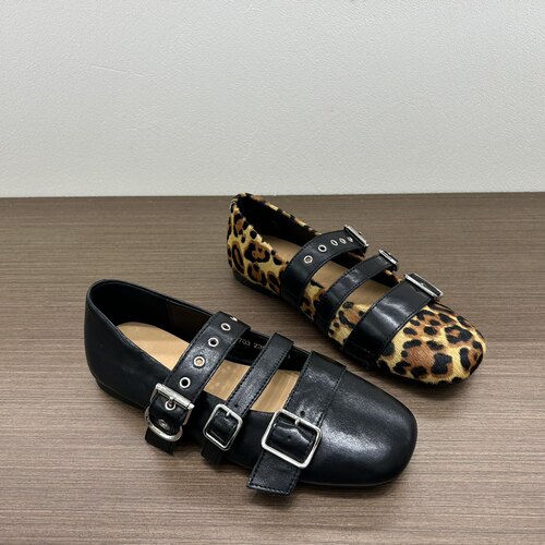 欧洲站头层牛皮法式软底英伦风小皮鞋2026春圆头皮带扣玛丽珍单女