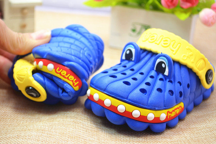 Pantoufles enfants en autre pour été - Ref 987125 Image 4