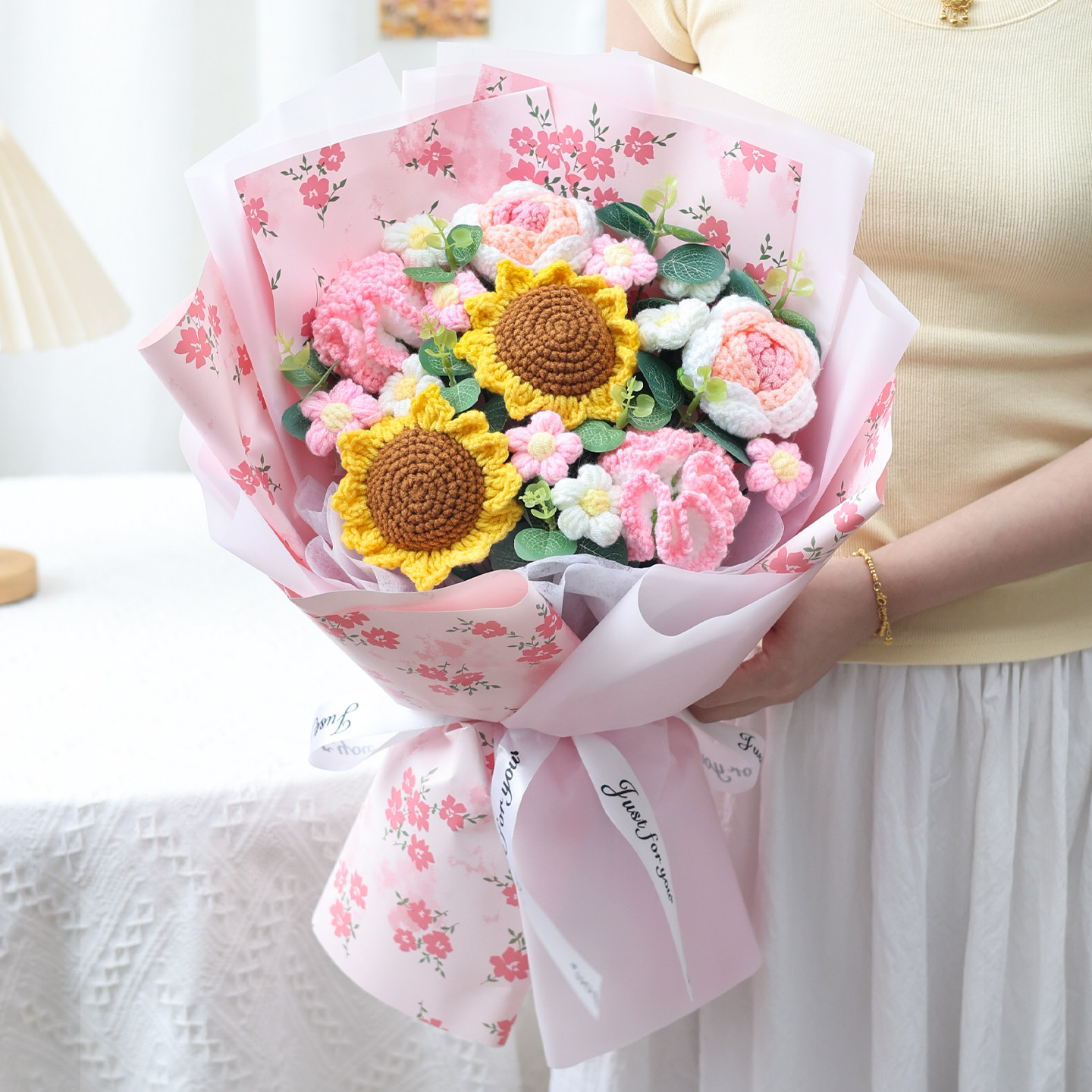 创意针织毛线向日葵仿真花混搭玫瑰花束精致实用浪漫送表白送女生