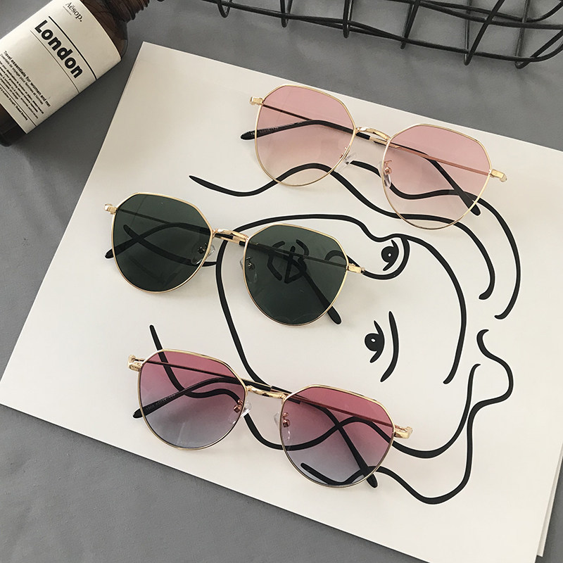 墨镜女2018新款ulzzang网红街拍太阳镜ins韩版潮复古彩色方框眼镜|msdalam kategori ZIPPO/Swiss Army Knife/cermin mata, cermin mata hitam - dari Buy2taobao.com untuk memberikan perkhidmatan ejen Taobao profesional membeli