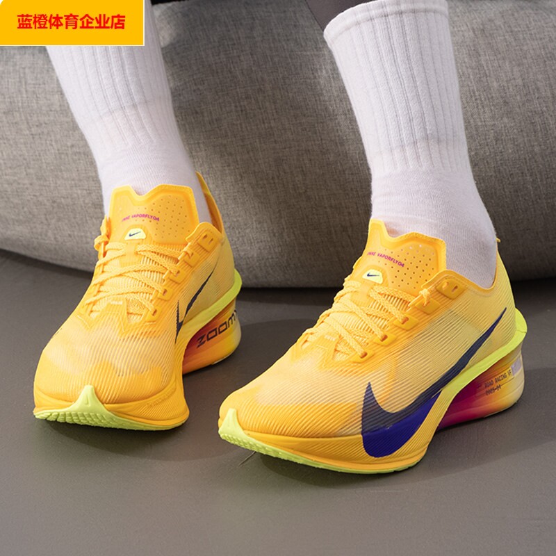 NIKE耐克公路竞速跑步鞋女鞋春季新款轻便训练鞋慢跑运动鞋HF6412