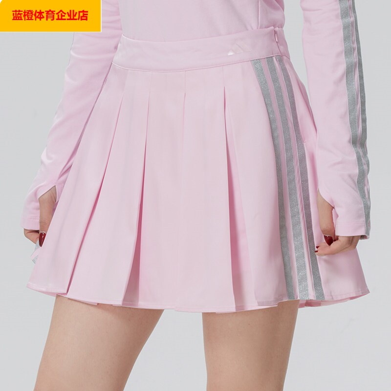 阿迪达斯女裙子2026春季新款运动裙休闲健身时尚训练短裙KR7604