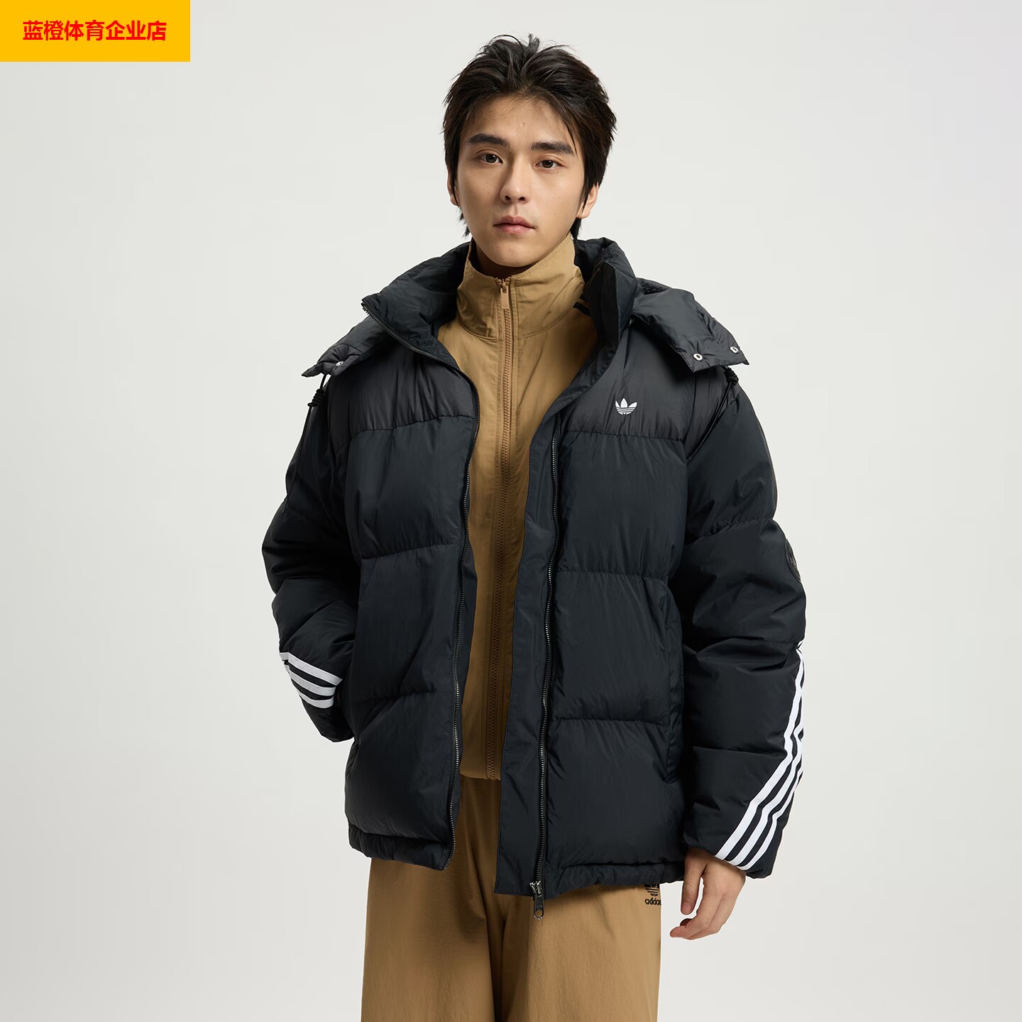 阿迪达斯三叶草男装羽绒服25冬新款户外保暖休闲连帽面包服KC0173