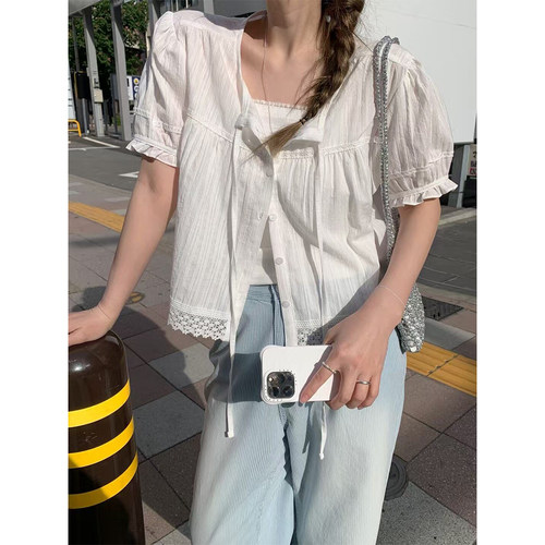 温柔甜美蕾丝边衬衫女