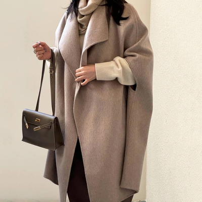 复古气质翻领斗篷型毛呢外套