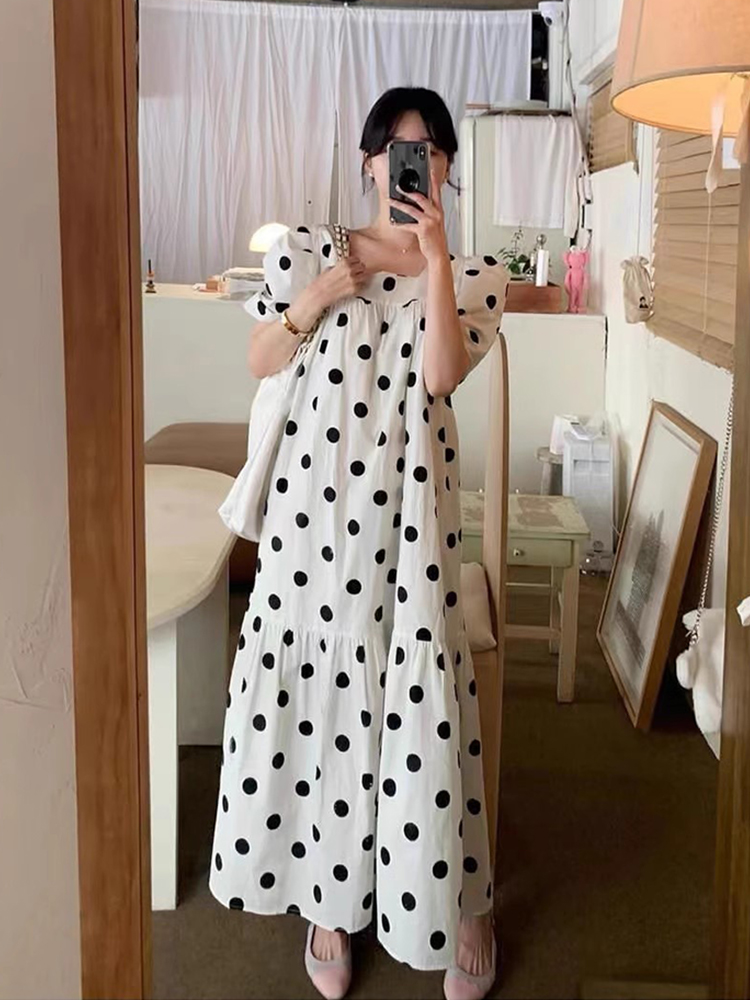 复古方领撞色波点泡泡袖连衣裙女