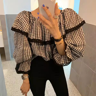 良良家 复古一字领格子衬衫女春季新款设计感荷叶边喇叭袖上衣