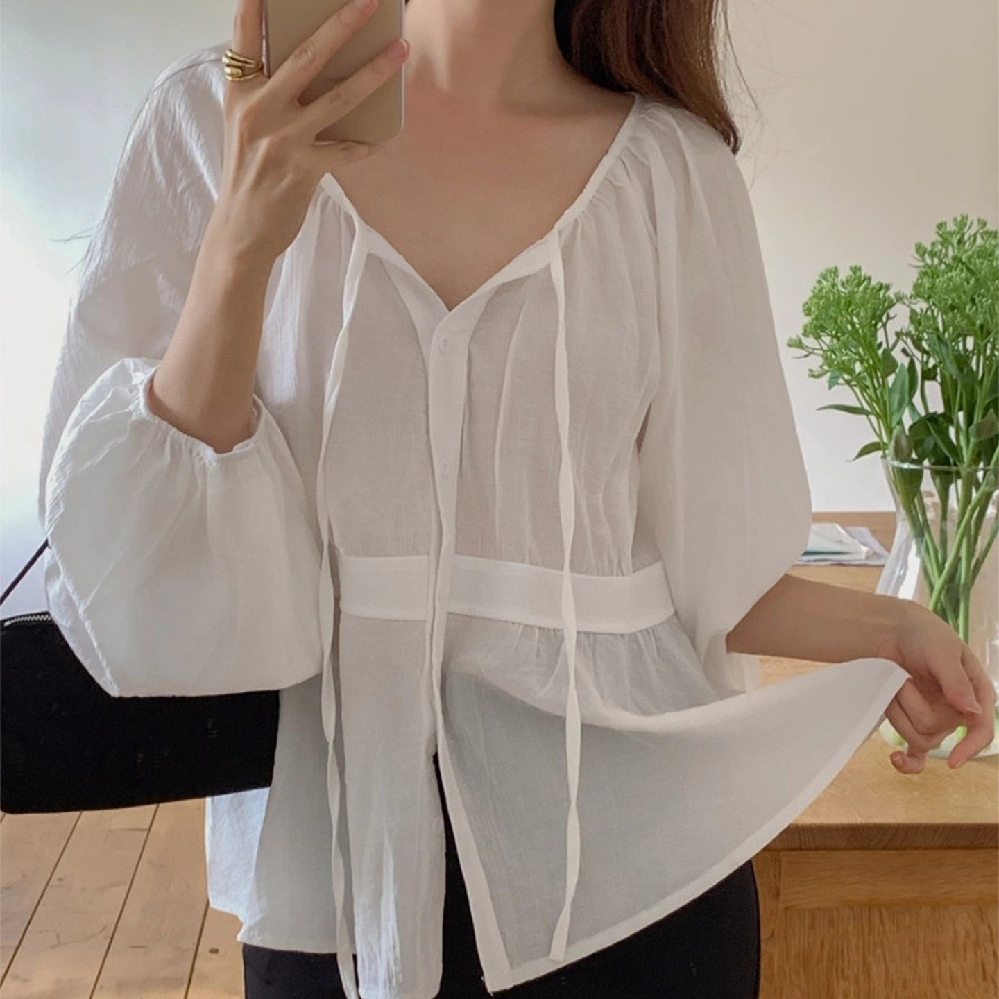 甜美减龄纯色系绳V领单排扣长袖衬衫女早春新款宽松百搭衬衣上衣,女装/女士精品,衬衫,淘宝优惠券,粉丝福利购,淘宝优惠卷