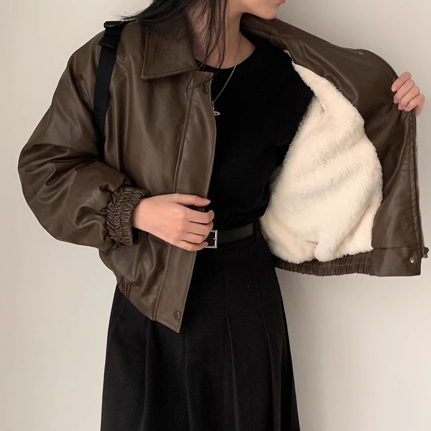 帅气内里加绒PU皮衣夹克短外套