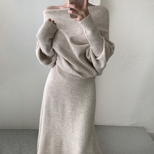 新款 一字肩褶皱针织毛衣女2025冬季 高腰A字包臀裙半身裙 套装 时尚