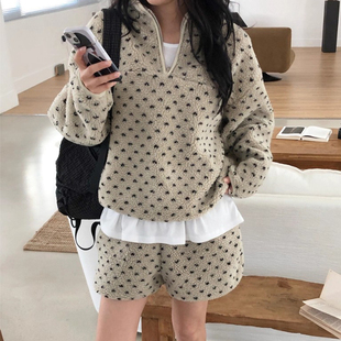 时尚套装半拉链爱心提花羊羔毛卫衣女2025冬季新款高腰阔腿短裤子