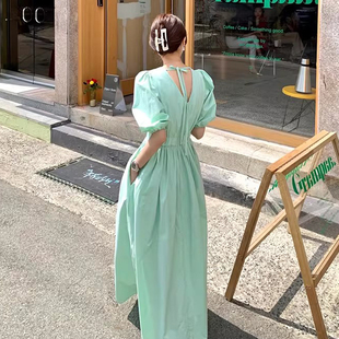 良良家 春季新款优雅气质纯色方领收腰泡泡袖连衣裙A字裙长裙女