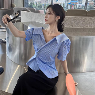 韩国chic夏季 女 复古气质翻领侧边系扣收腰显瘦叠穿不规则条纹衬衫