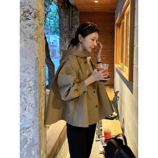 良良家卡其色连帽风衣外套女秋季新款韩系宽松休闲廓形短款大衣