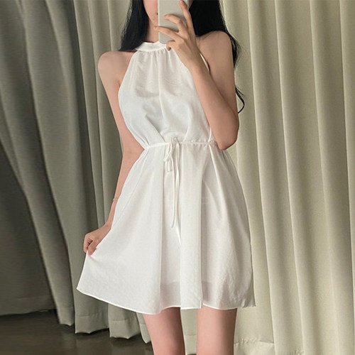 轻熟风挂脖露肩系带A字裙短裙女