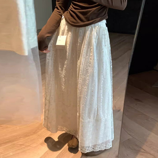 甜美减龄纯色蕾丝提花松紧腰半身裙女早春新款宽松百搭直筒裙长裙