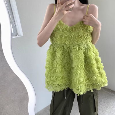 良良家设计感立体花朵吊带背心女