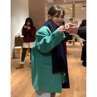 新款 毛呢外套女2025冬季 单排扣显白上衣 式 小众复古翻领双口袋西装