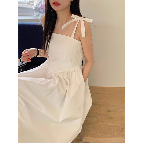 小众设计感高腰显瘦吊带连衣裙女