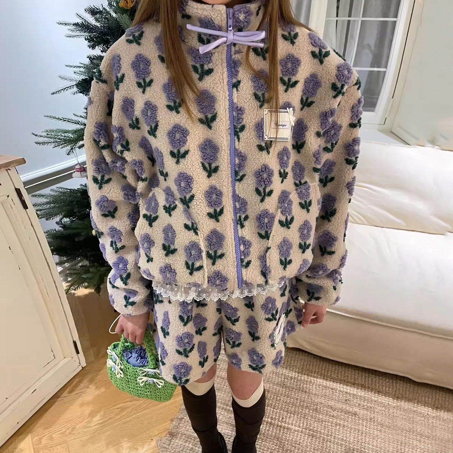 复古洋气花朵印花羊羔毛棉服外套女秋冬高腰显瘦阔腿短裤子两件套,女装/女士精品,时尚套装,淘宝优惠券,粉丝福利购,淘宝优惠卷