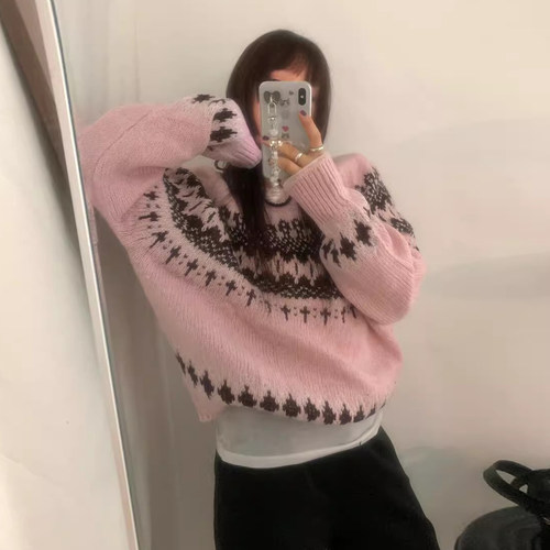 百搭长袖费尔岛提花针织毛衣