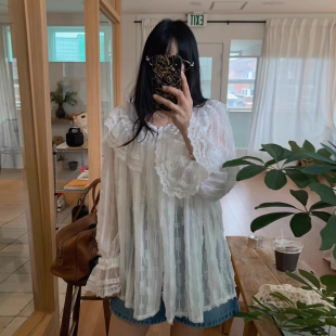 女 衬衫 韩国chic春季 温柔减龄荷叶领重工蕾丝钩花宽松百搭微透长袖