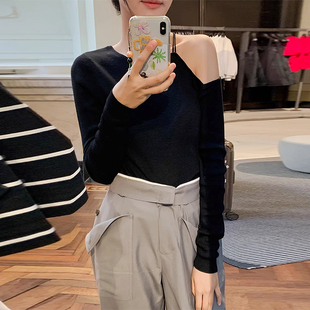 韩国chic秋季 针织毛衣女 简约百搭不规则领露单肩设计休闲宽松长袖