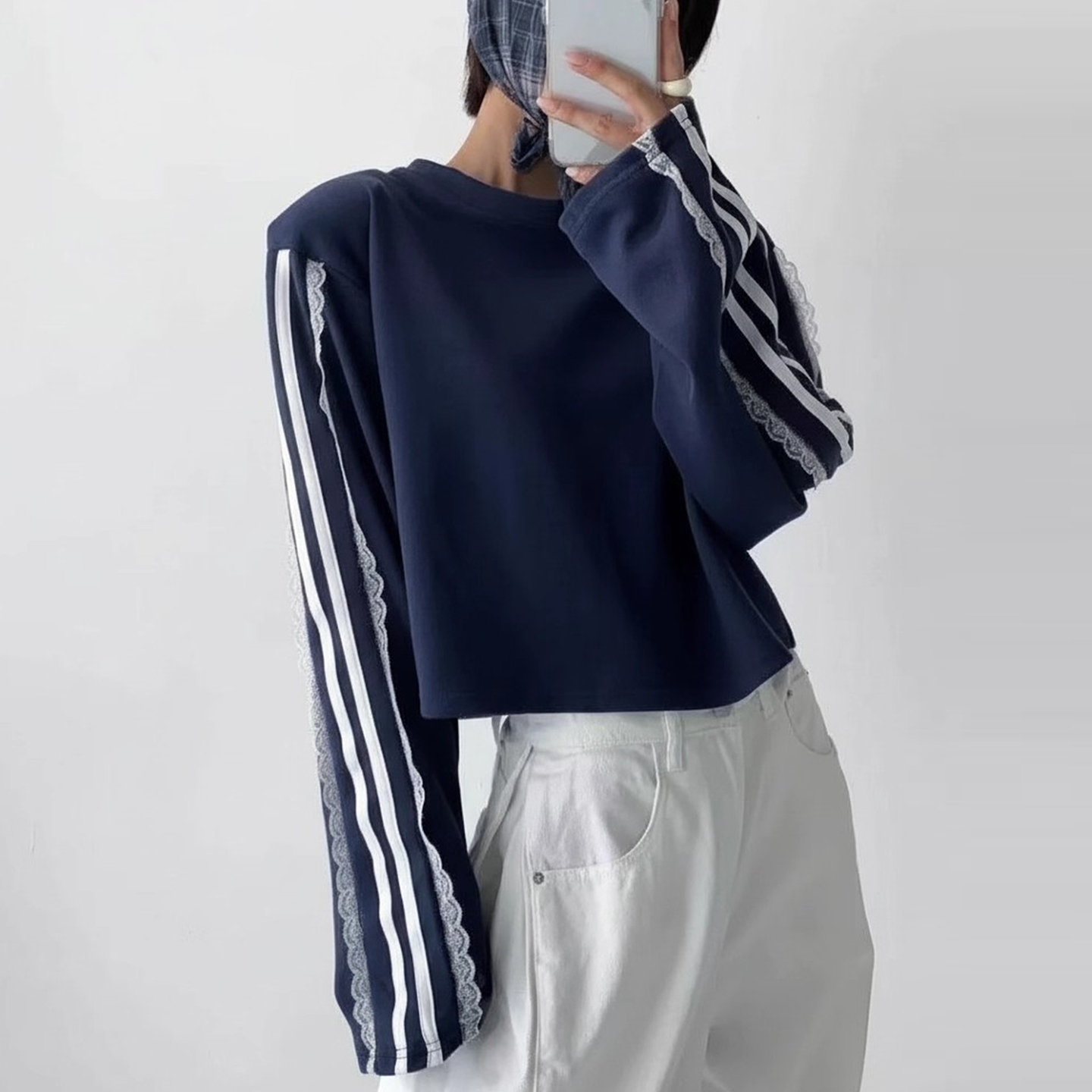 百搭拼接花边织带设计感长袖卫衣