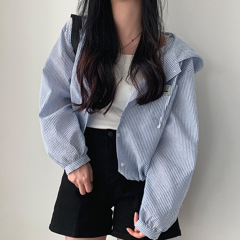 时尚气质条纹撞色连帽系扣外套女