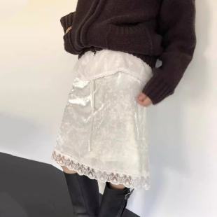 法式气质纯色丝绒拼接蕾丝边半高腰身裙女早春新款宽松百搭直筒裙