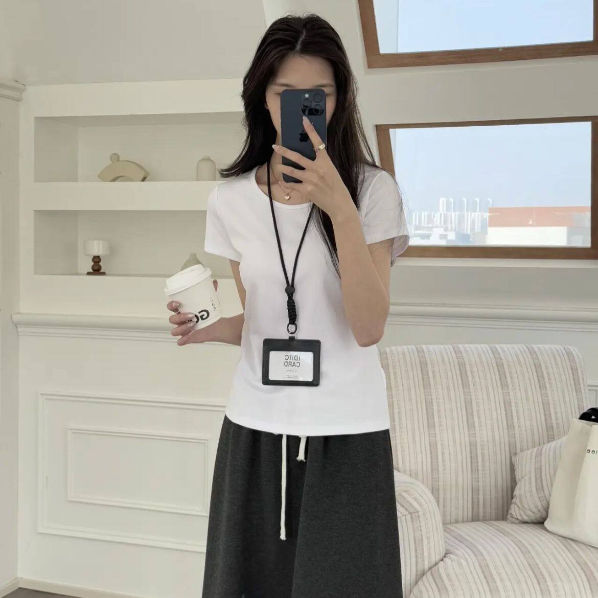 时髦miu系搭配工牌卡套挂脖工作证门禁卡员工胸牌卡包校园卡饭卡