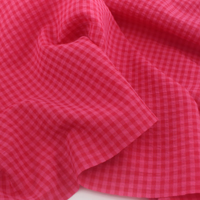 果绿芒果暗黄色泡泡格子布料