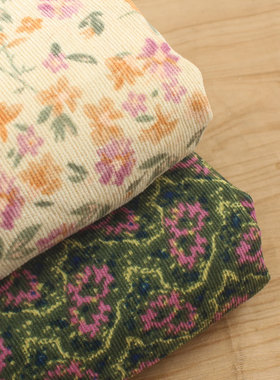 田园风垂感灯芯绒条绒印花布料 上衣服装连衣裙裤子童装窗帘面料