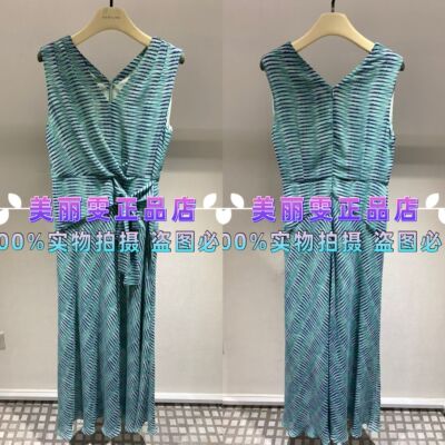 春夏款无袖连衣裙A1FCW63050