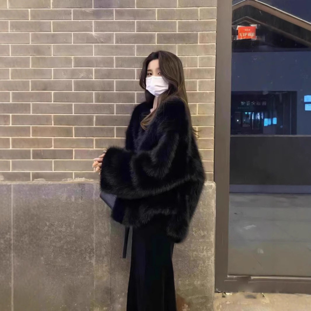黑色仿狐狸毛毛绒环保皮草外套女皮草