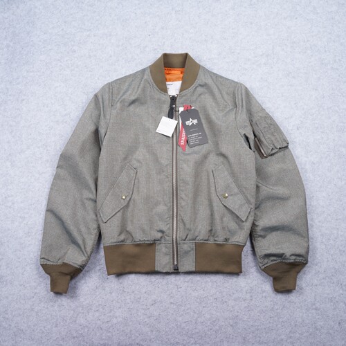SOPHNET. × Alpha Industries × Kvadrat 联名 MA-1飞行夹克款1