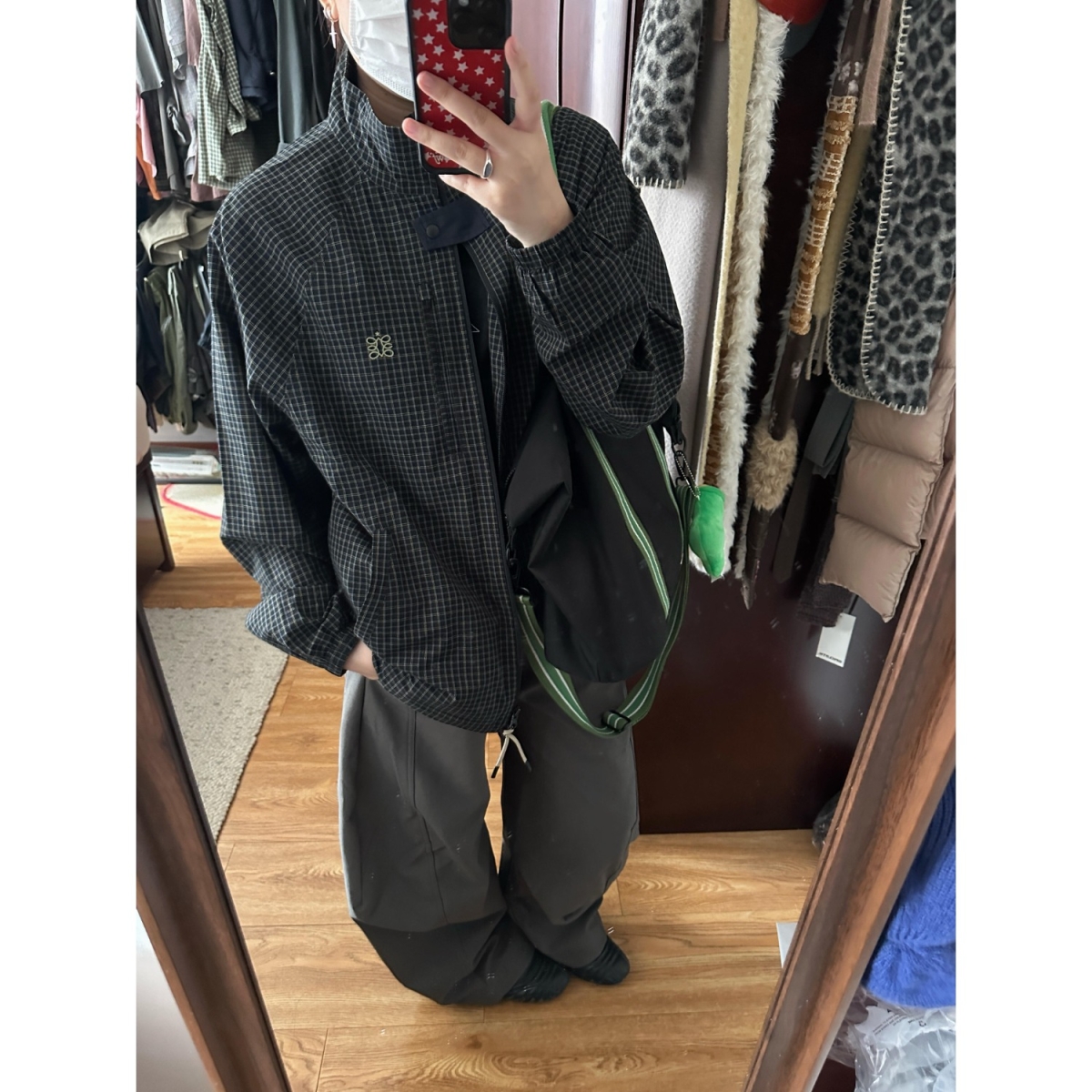 美式复古设计感黑色撞色格子开衫秋冬新款休闲户外骑行夹克外套女