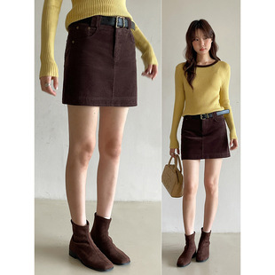 新款 复古灯芯绒包臀短裙女秋季 A字半身裙子 像素晚风