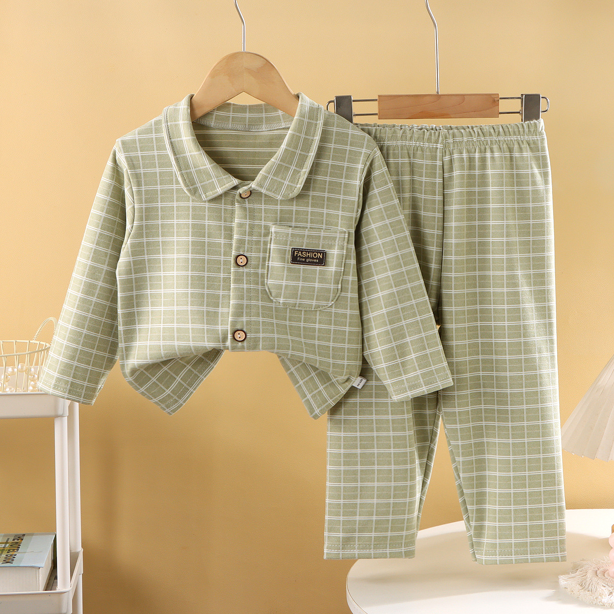 新款儿童翻领家居服套装方格睡衣德绒开衫男童女童保暖秋衣秋冬款