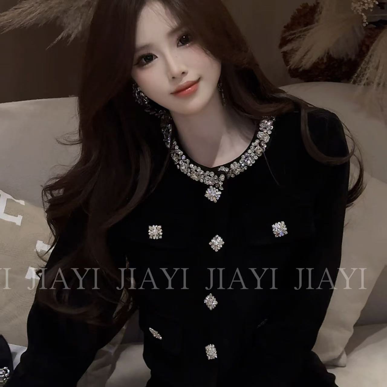 【JIAYI】千金感重工镶钻精致小香风两件套2582