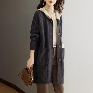 秋季连帽针织开衫女中长款外套2025新款秋冬时尚宽松外搭毛衣外套