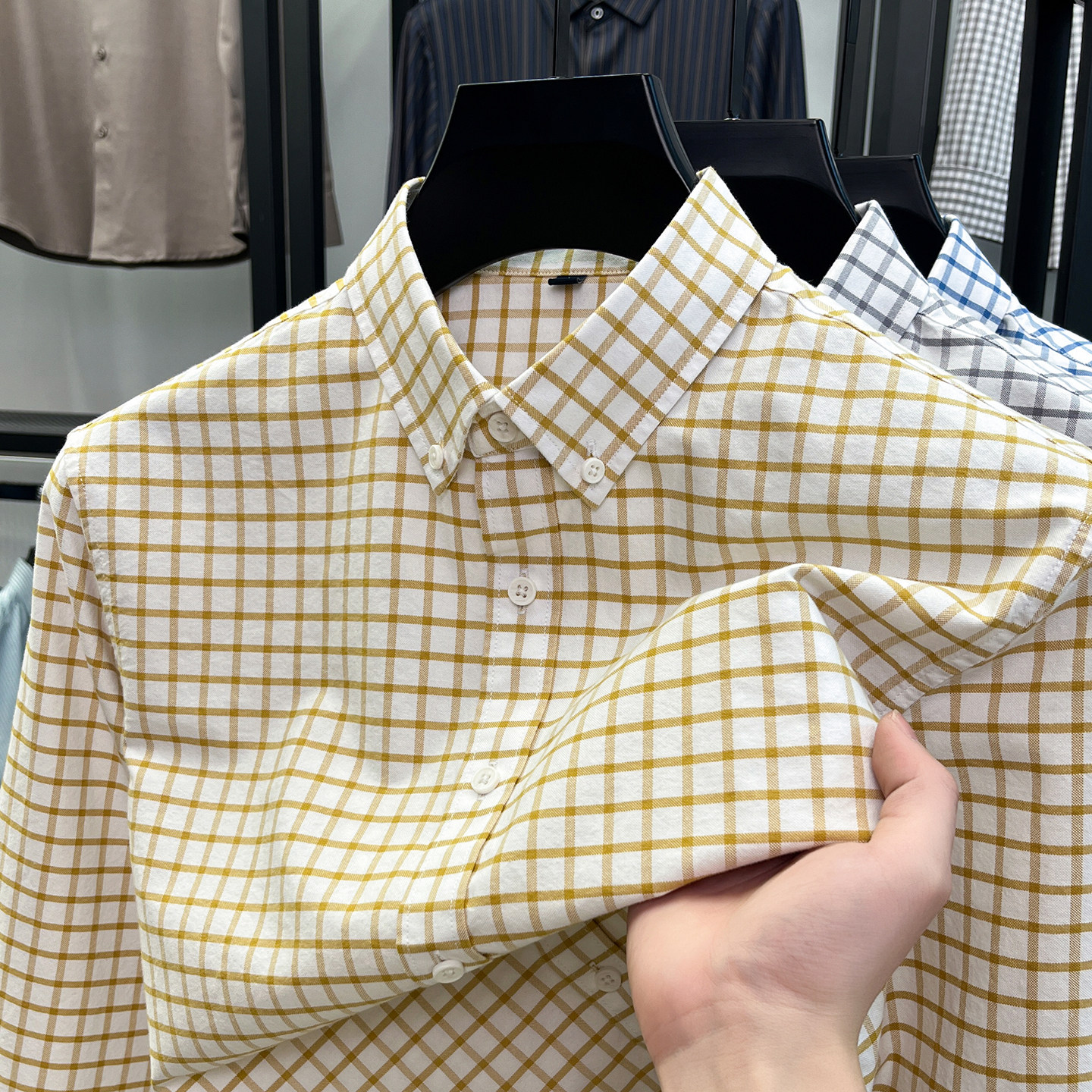 2026新款春秋男装纯棉翻领格子衬衣简约百搭中青年长袖衬衣