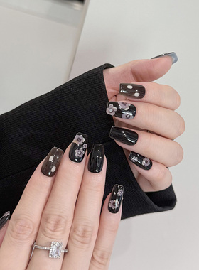 NailArt老钱风复古小花穿戴甲高级显白中方ins纯欲风氛围感美甲片