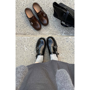 粗跟春款 复古黑色乐福鞋 女金属扣小皮鞋 英伦风布洛克雕花粗跟单鞋